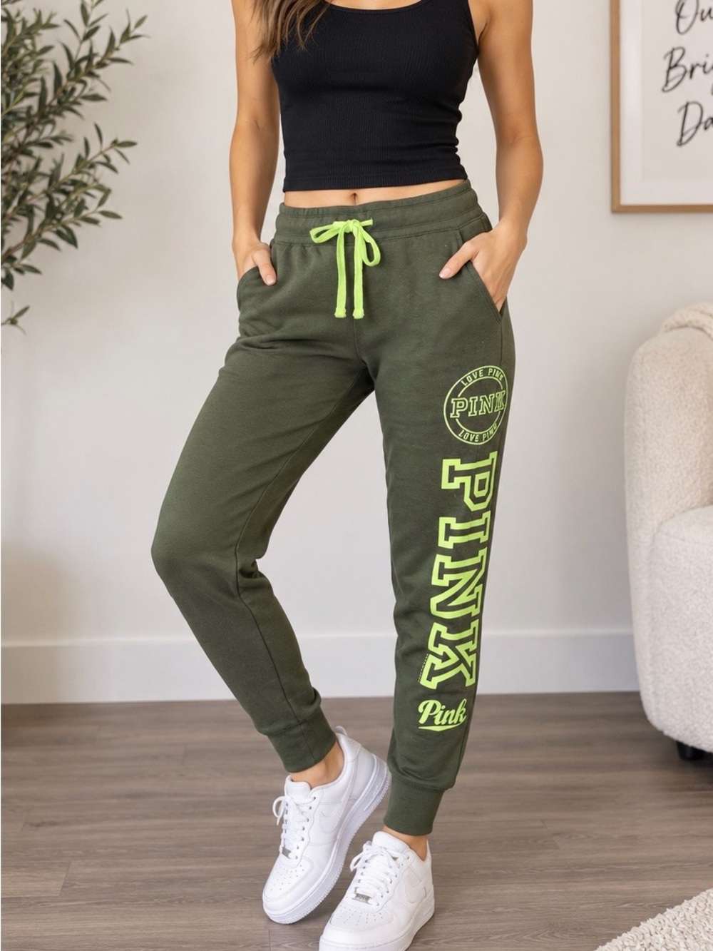 PINK Victoria's Secret Olive Green Joggers Sweatpants XS